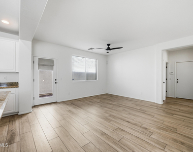 1646 E Joseph Way - Photo Thumbnail 3