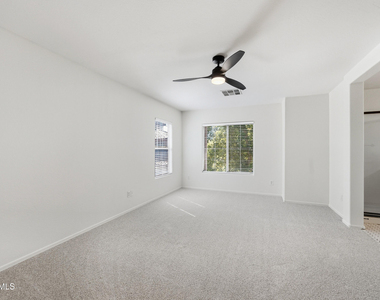1646 E Joseph Way - Photo Thumbnail 14