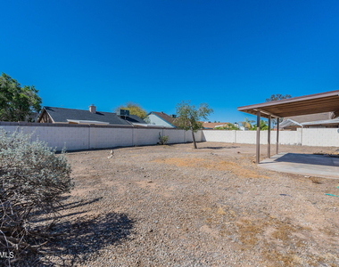 11926 N 78th Drive - Photo Thumbnail 33