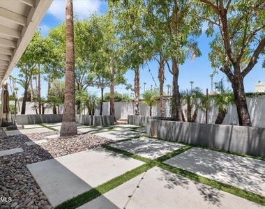 6828 E Ludlow Drive - Photo Thumbnail 28