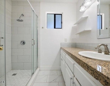 6828 E Ludlow Drive - Photo Thumbnail 25