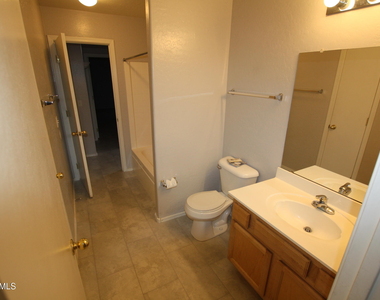 14129 N 133rd Drive - Photo Thumbnail 23