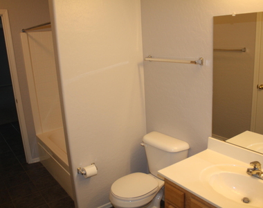 14129 N 133rd Drive - Photo Thumbnail 21