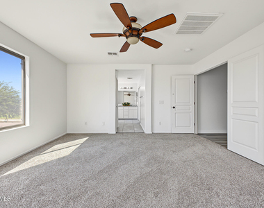 3853 E Claxton Avenue - Photo Thumbnail 23