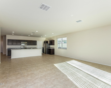 3491 N Montoya Lane - Photo Thumbnail 4
