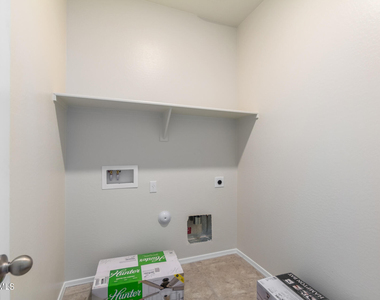 3491 N Montoya Lane - Photo Thumbnail 20