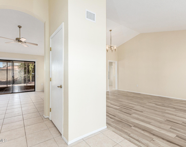 17619 N 133rd Drive - Photo Thumbnail 6