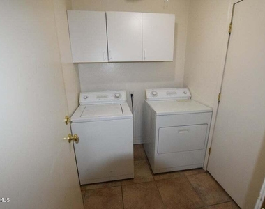11947 W Columbine Drive - Photo Thumbnail 13