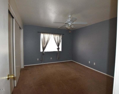 11947 W Columbine Drive - Photo Thumbnail 4