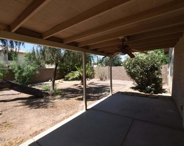 11947 W Columbine Drive - Photo Thumbnail 12