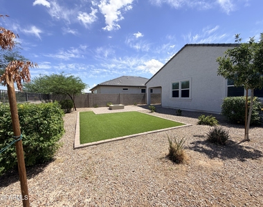 1164 W Del Monte Place - Photo Thumbnail 35