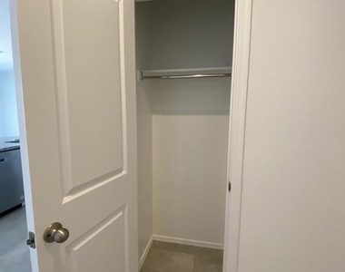 1164 W Del Monte Place - Photo Thumbnail 22