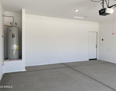 1164 W Del Monte Place - Photo Thumbnail 32