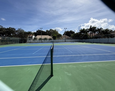 10126 Caoba Street - Photo Thumbnail 21