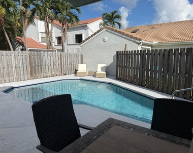 10126 Caoba Street - Photo Thumbnail 1