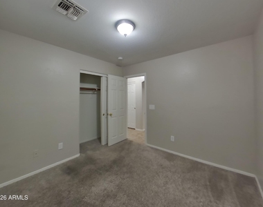 1491 E Stirrup Lane - Photo Thumbnail 10