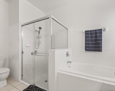 9406 Candice Court - Photo Thumbnail 22
