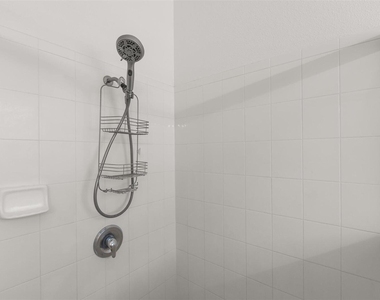 9406 Candice Court - Photo Thumbnail 21