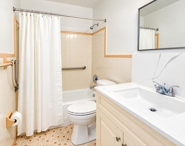 305 Se 9th Avenue - Photo Thumbnail 5