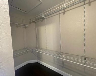 6092 Eaton Street - Photo Thumbnail 21
