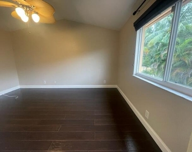6092 Eaton Street - Photo Thumbnail 16