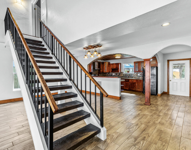 2552 Ella Street - Photo Thumbnail 18
