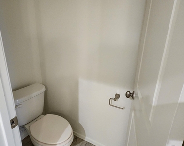 18199 N Conquistador Drive - Photo Thumbnail 9