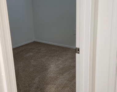 18199 N Conquistador Drive - Photo Thumbnail 7