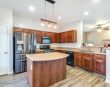 2660 E Chester Drive - Photo Thumbnail 2