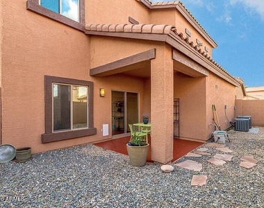 2660 E Chester Drive - Photo Thumbnail 15