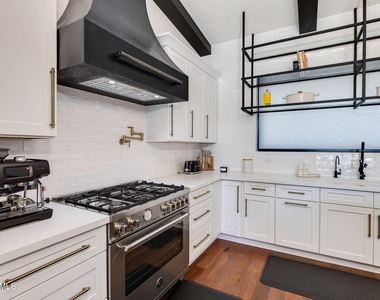 3443 E Campbell Avenue - Photo Thumbnail 3