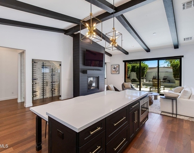 3443 E Campbell Avenue - Photo Thumbnail 4