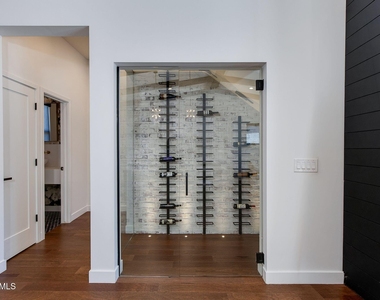 3443 E Campbell Avenue - Photo Thumbnail 7