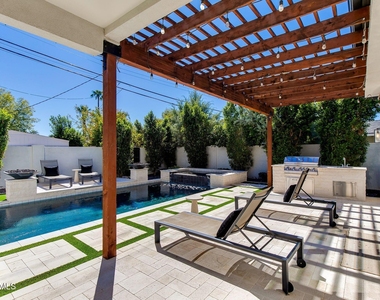 3443 E Campbell Avenue - Photo Thumbnail 18