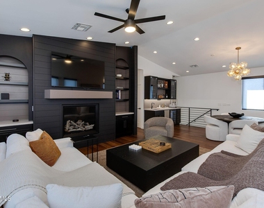 3443 E Campbell Avenue - Photo Thumbnail 12