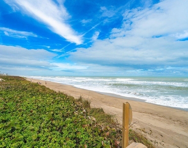 1457 Ne Ocean Boulevard - Photo Thumbnail 25