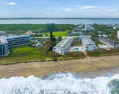 1457 Ne Ocean Boulevard - Photo Thumbnail 35