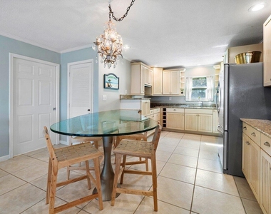 1457 Ne Ocean Boulevard - Photo Thumbnail 3