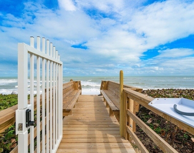 1457 Ne Ocean Boulevard - Photo Thumbnail 24