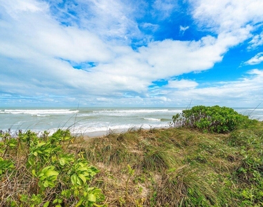 1457 Ne Ocean Boulevard - Photo Thumbnail 23