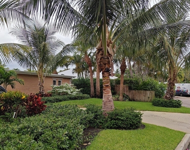 228 Flagler Lane - Photo Thumbnail 16