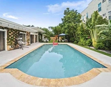 228 Flagler Lane - Photo Thumbnail 14
