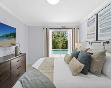 228 Flagler Lane - Photo Thumbnail 3