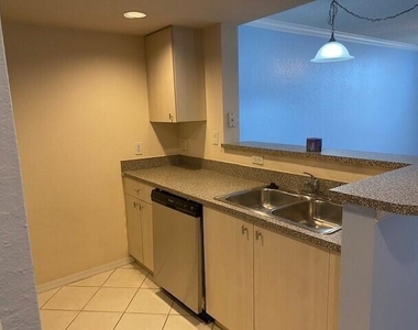 1801 N Flagler Drive - Photo Thumbnail 3