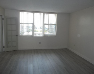 1893 S Ocean Drive - Photo Thumbnail 4
