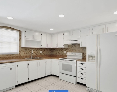 3056 Riverside Drive - Photo Thumbnail 1