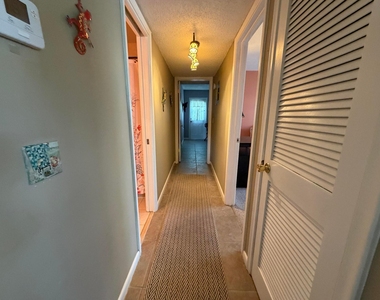 735 High Point Boulevard N - Photo Thumbnail 5