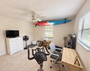 9258 Green Meadows Way - Photo Thumbnail 4