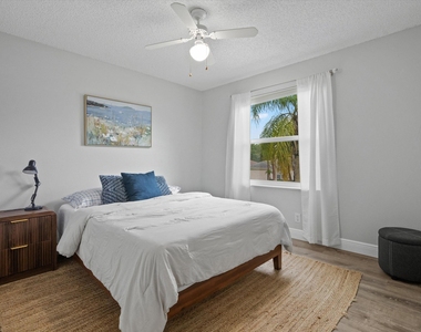 1610 Lakefield North Court - Photo Thumbnail 23
