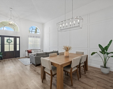1610 Lakefield North Court - Photo Thumbnail 8